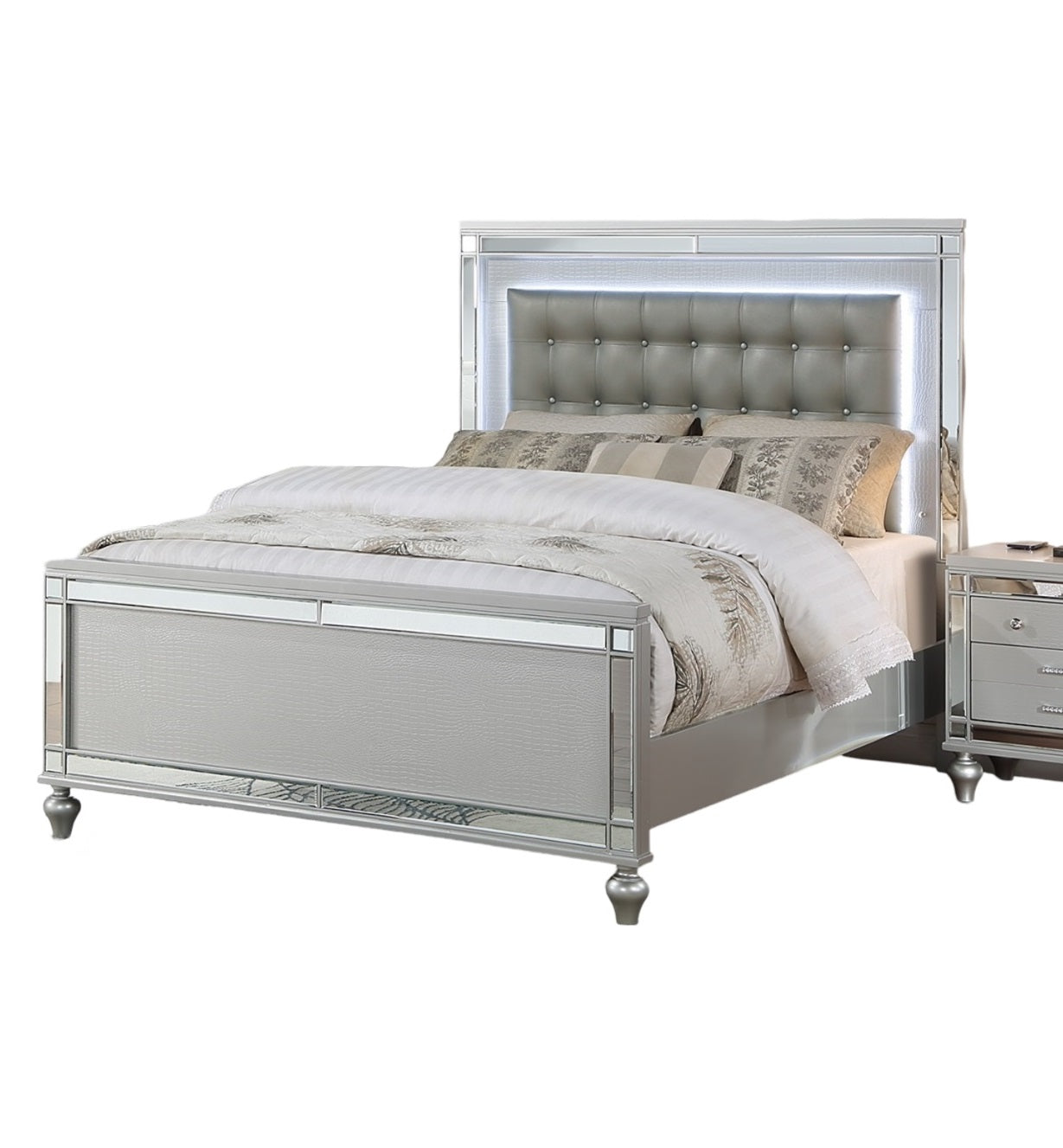 Beautiful Silver Tufted Faux Leather King Size Bed W Led Lights 1Pc Panel Bedframe Bedroom Box Spring Required King Silver Wood Bedroom Classic,Contemporary,Traditional Rubberwood Bed Frame Faux