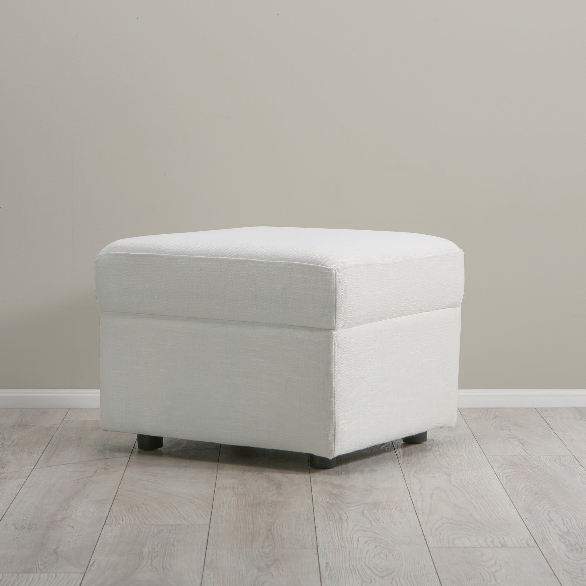 Soho Ottoman In White White Fabric