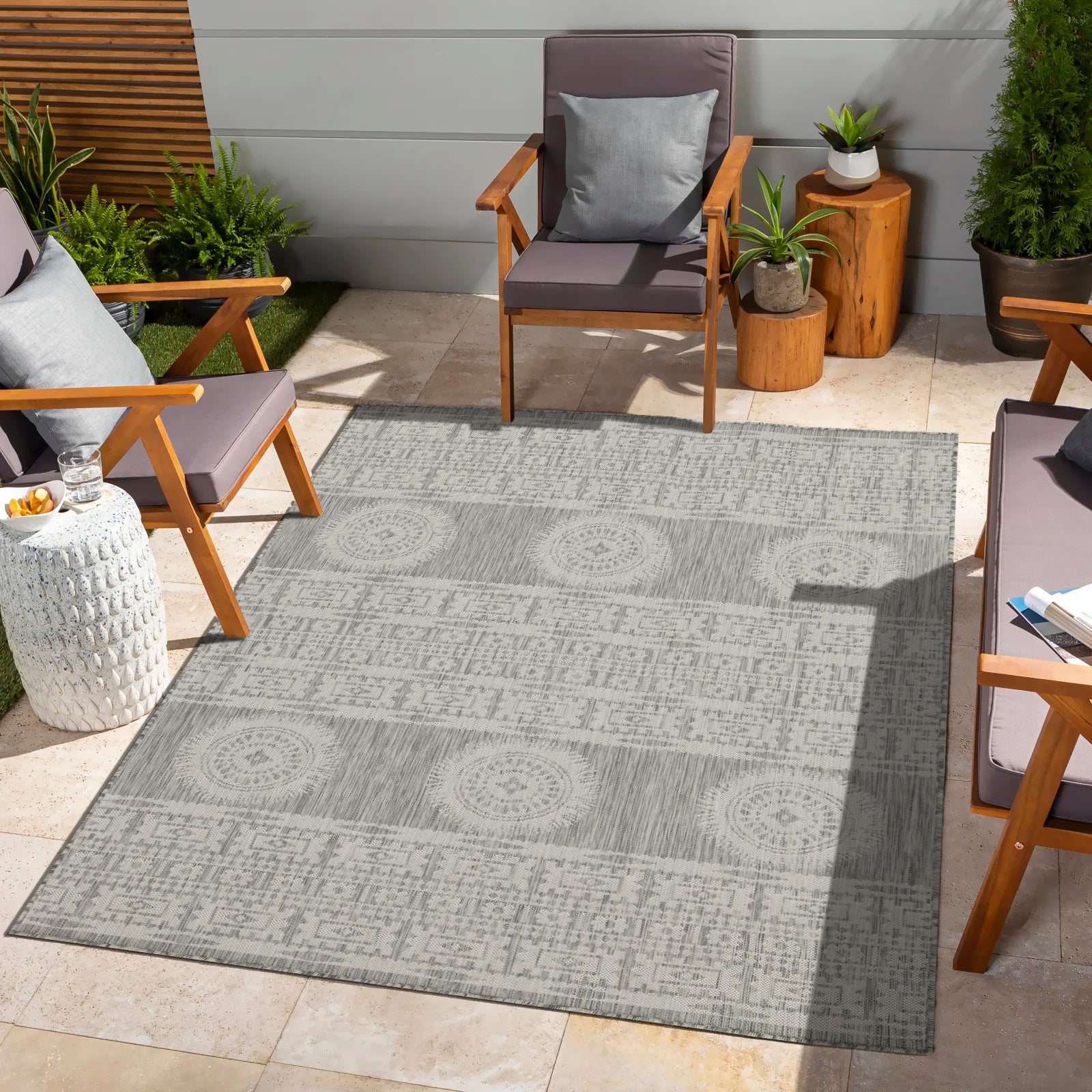 Sunshine Gc Har2024 Silver 2 Ft. 7 In. X 7 Ft. 3 In. Indoor Outdoor Area Rug Silver Polyester Polypropylene