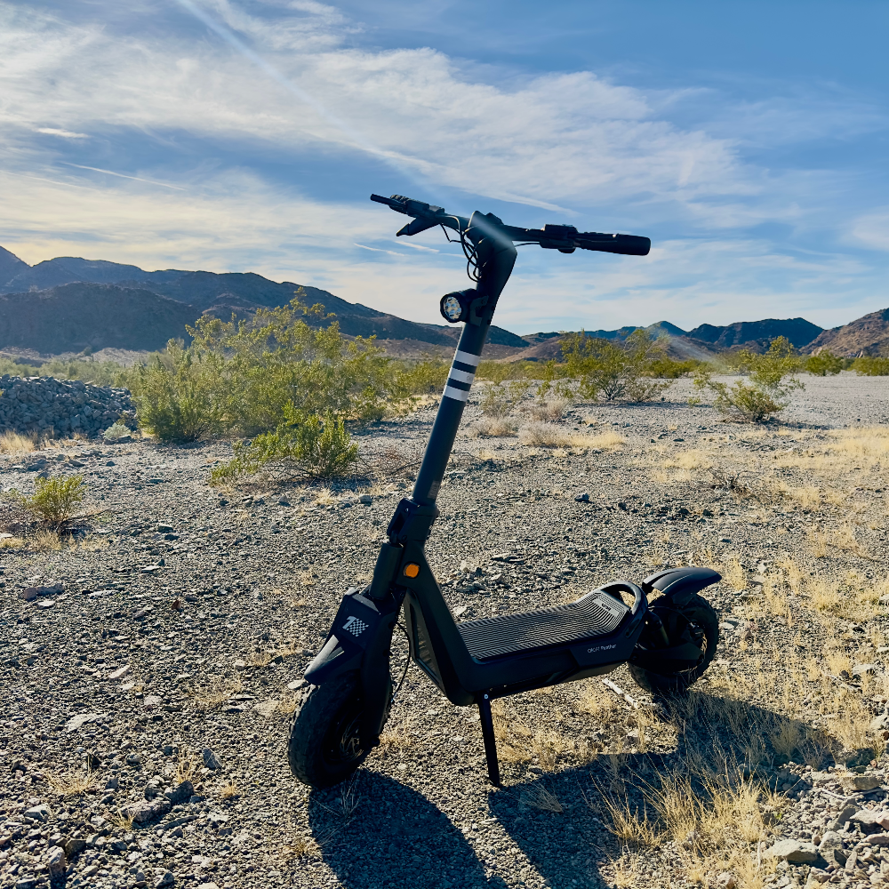 Super Electric Scooter W 31 Mi Max Range & 37 Mph Max Speed Black Black Aluminum