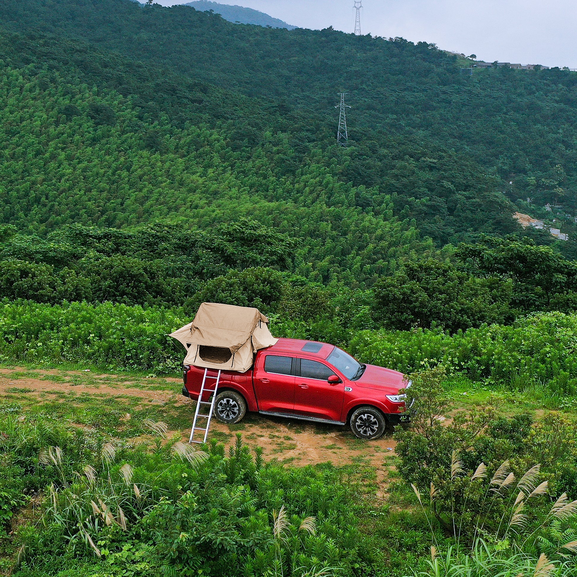 The Roof Tent With 280Tc 2000 Waterproof Lattice Cloth For Using As A Camping Necessity A Mobile Home Brown Cotton