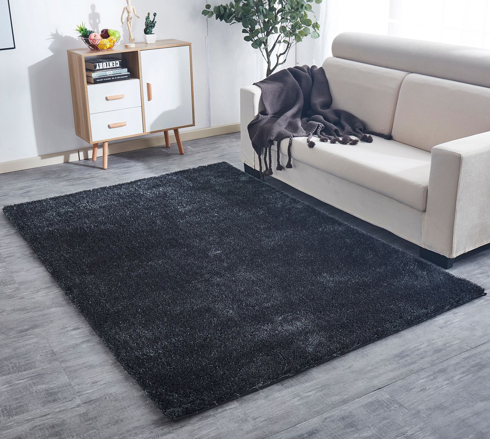 "Fuzzy Shaggy" Hand Tufted Area Rug Grey Polyester