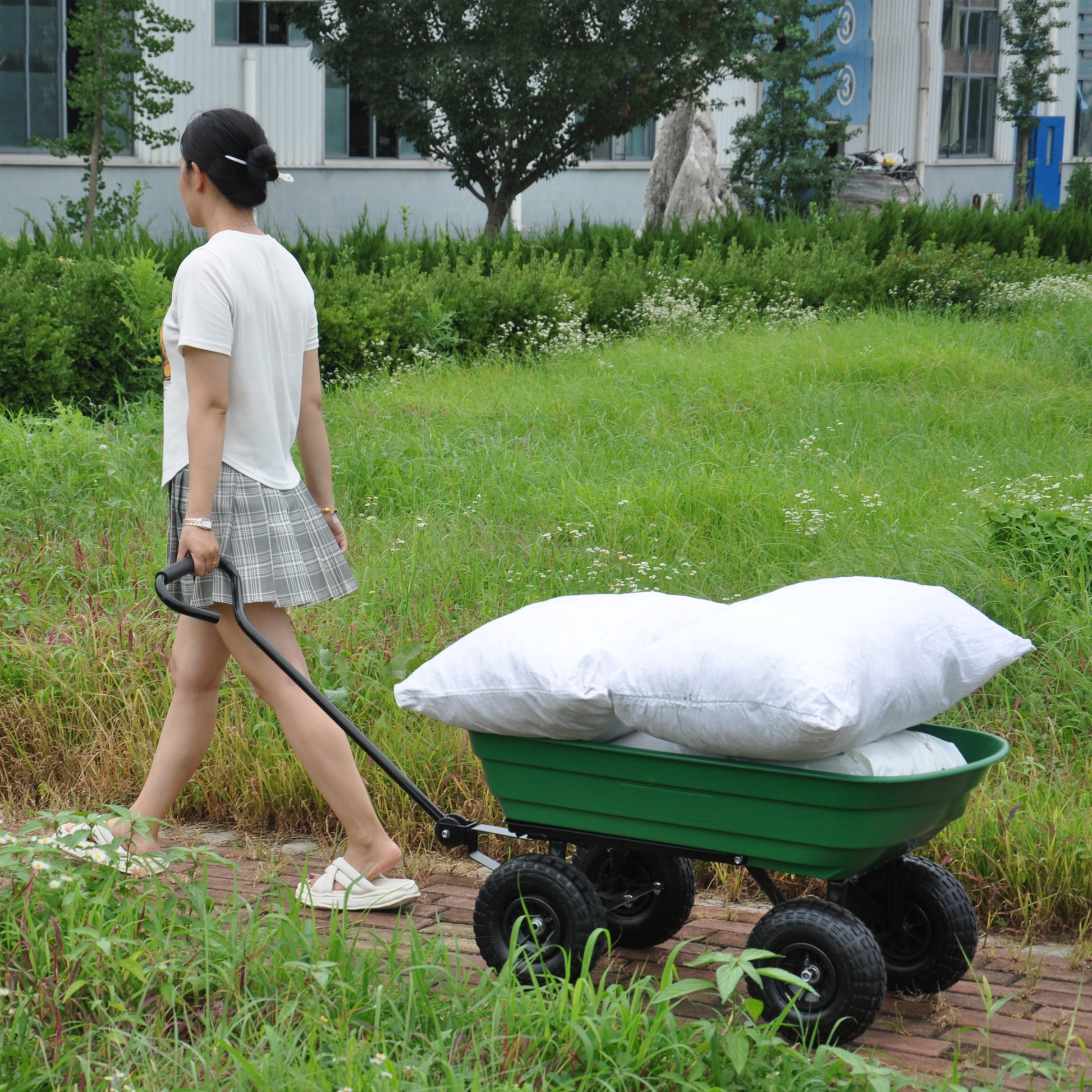 Folding Car Poly Garden Dump Truck With Steel Frame, 10 Inches. Pneumatic Tire, 300 Pound Capacity, 75 Liter Truck Body Grass Green Metal