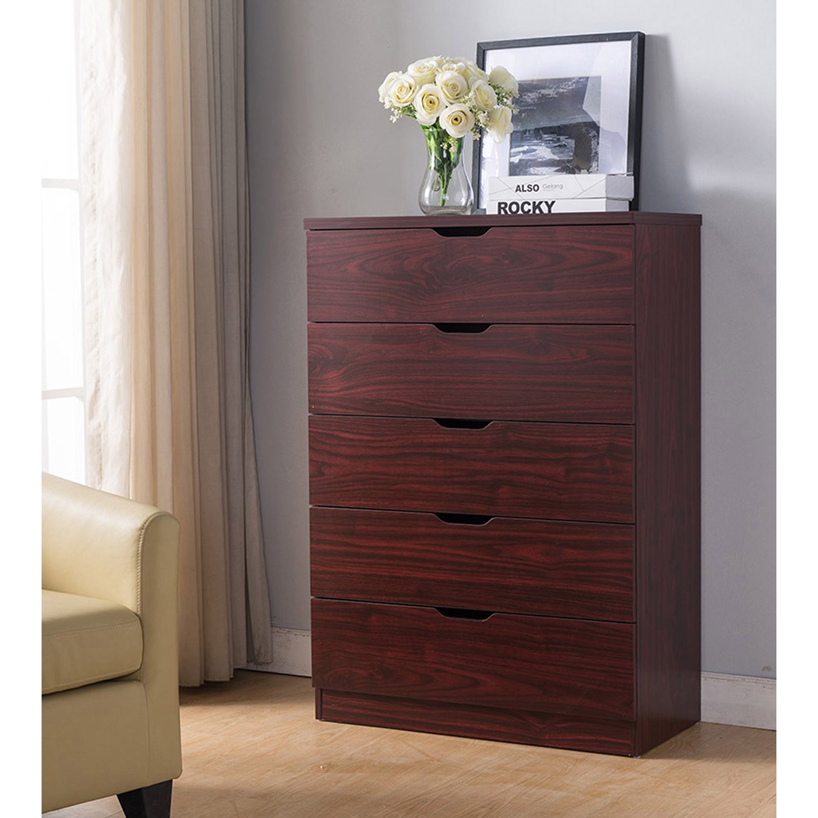5 Drawer Bedroom Dresser, Home Chest Cabinet With Cut Out Handles, Mahogany Mahogany Particle Board