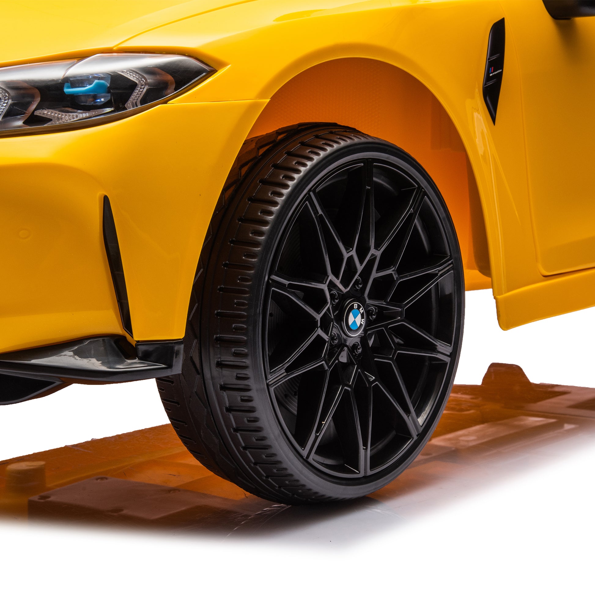 Bmw M4 12V Kids Ride On Toy Car 2.4G W Parents Remote Control,Three Speed Adjustable,Power Display, Usb,Mp3 ,Bluetooth,Led Light,Story,A Handle With Wheels And A Pull, Easy To Carry Yellow Polyethylene