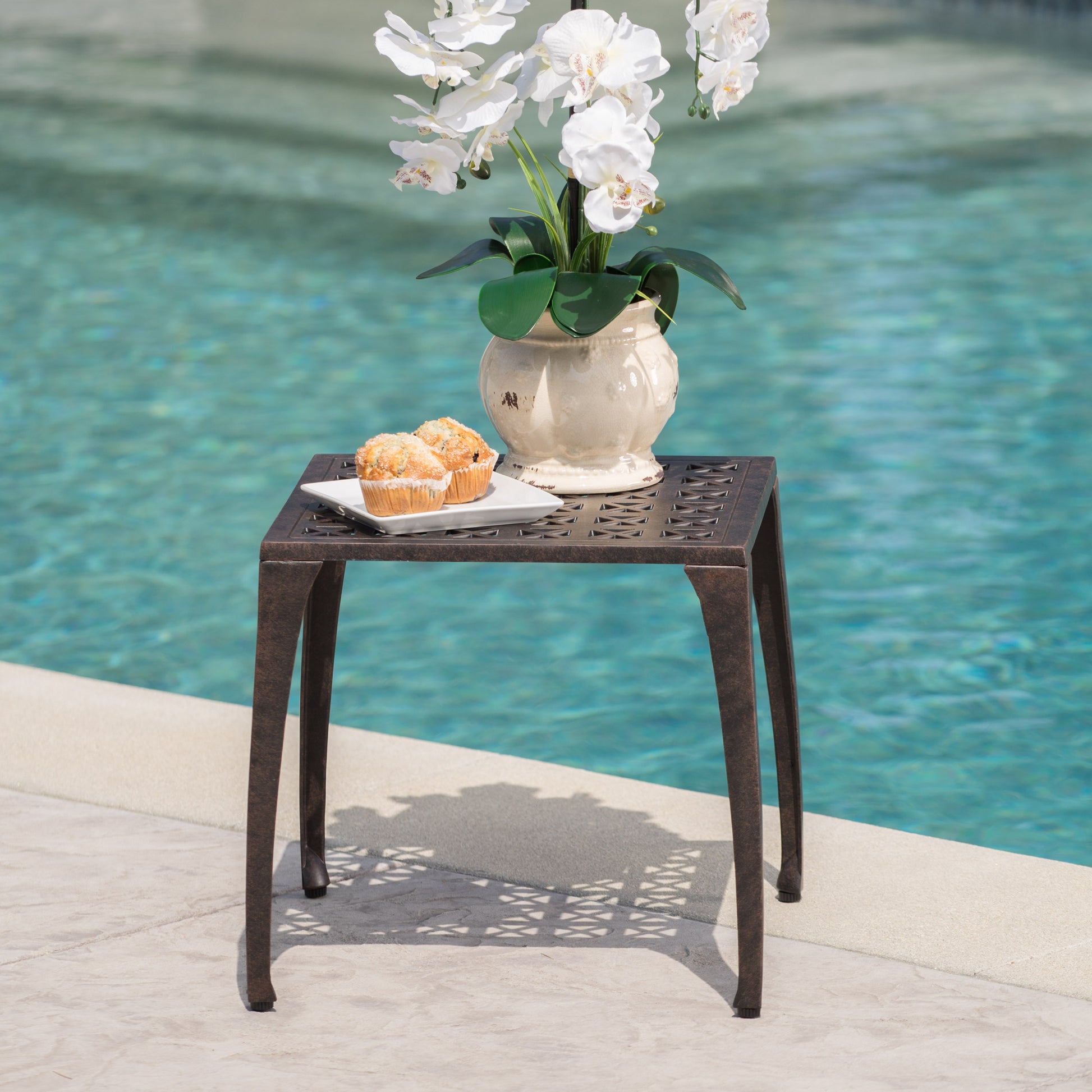 Kai 18 Side Table Bronze Aluminium