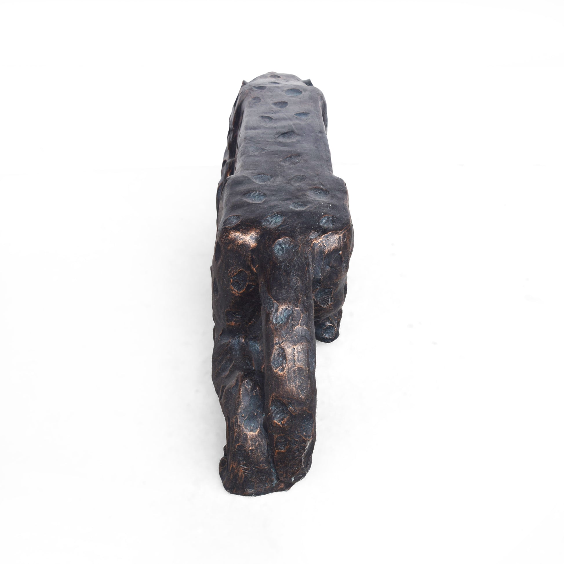 Leopard Lightweight Concrete Bench Copper Magnesium Oxide