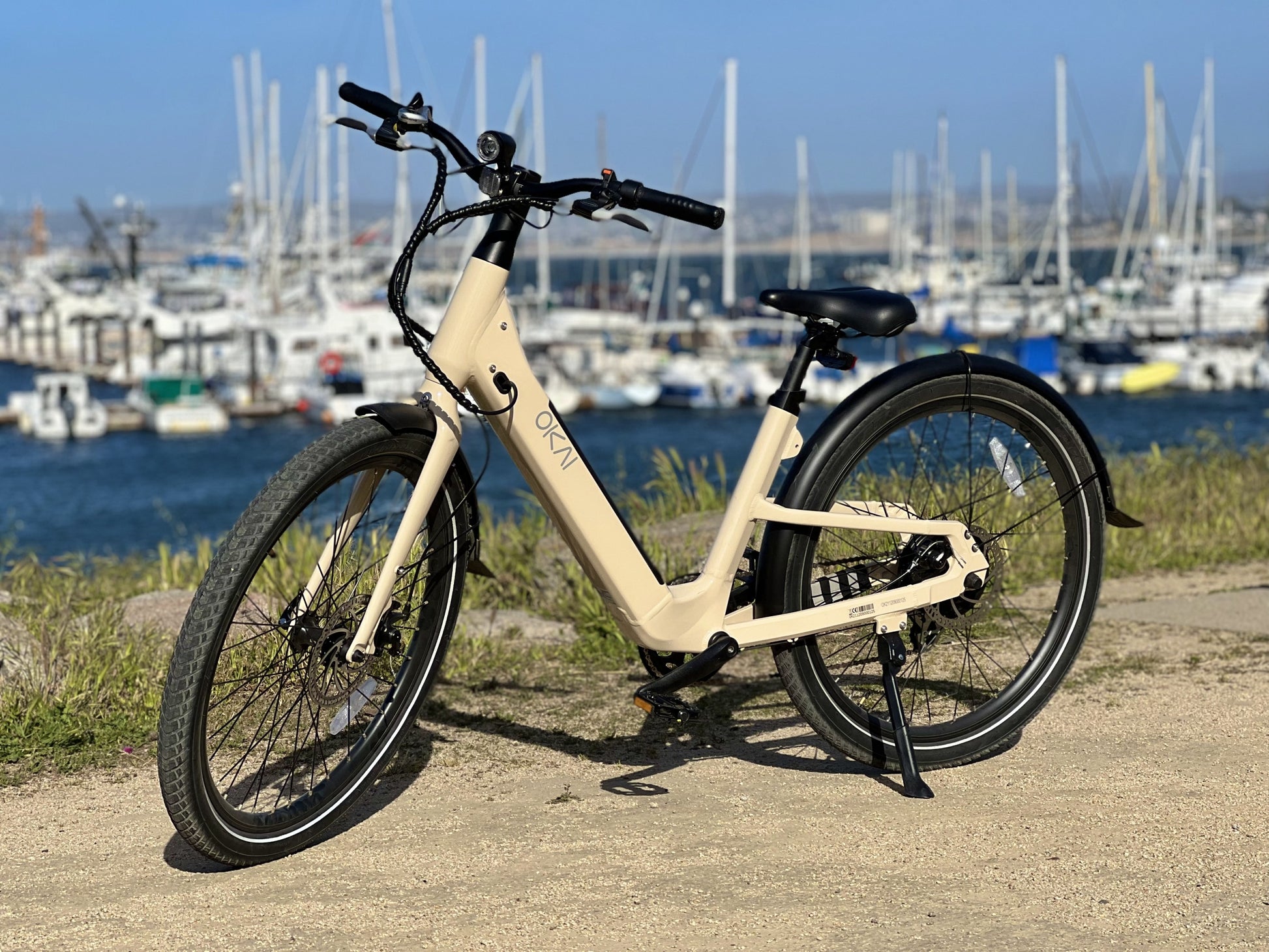 Electric Bike W 40 Miles Max Operating Range And 25 Mph Max Speed Desert Sand Sand Aluminum