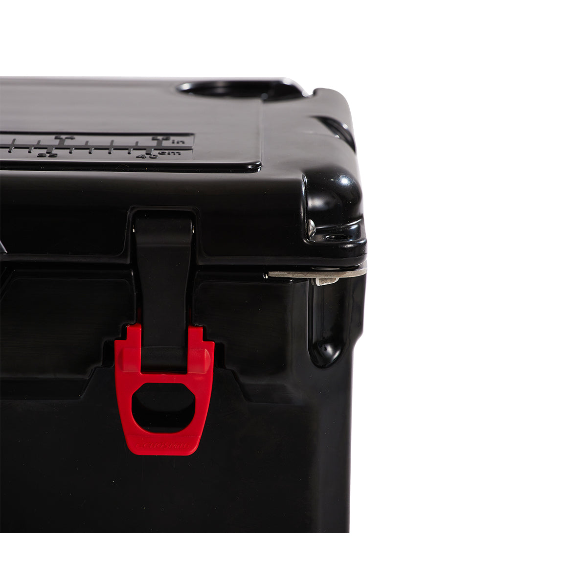 30Qt Color Black Red Buckle Black Red Polyethylene