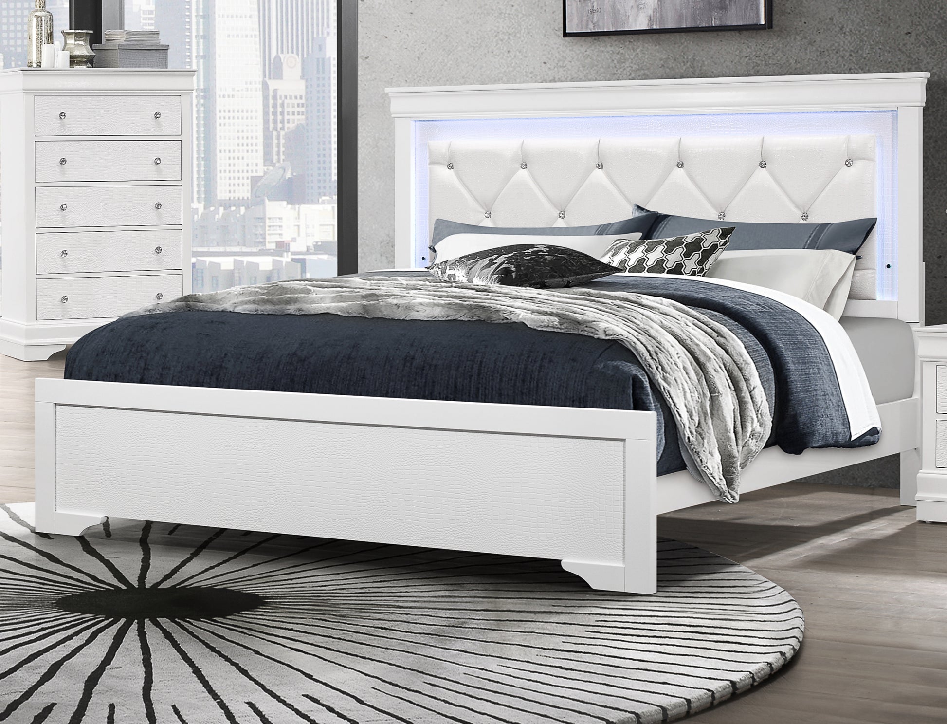 Shaker Crocodile Metallic White King Bed With Led White Solid Wood Mdf