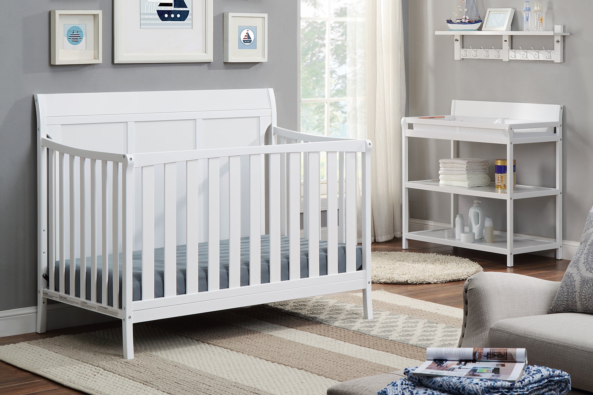 Shailee 4 In 1 Convertible Crib White White Wood