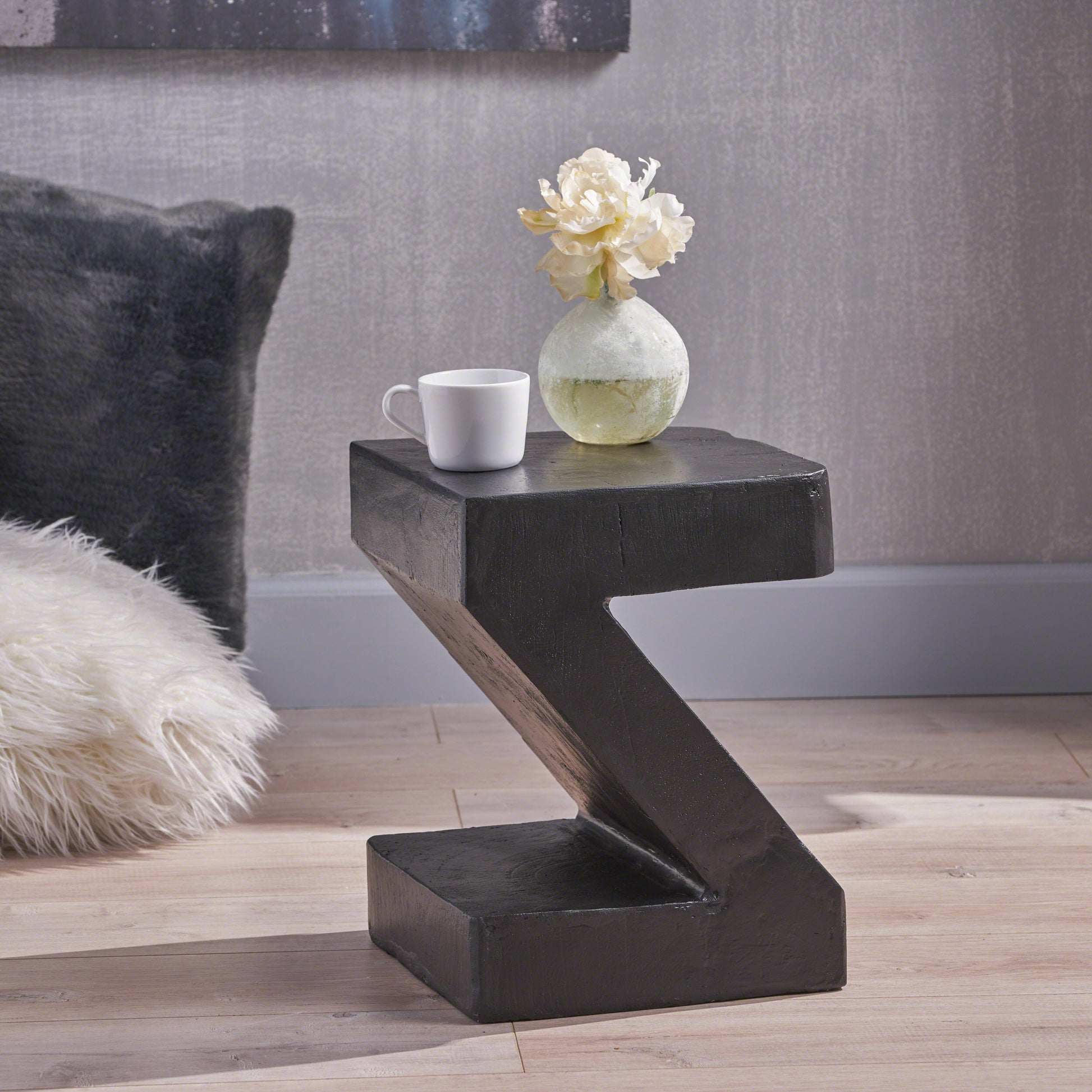 Max Side Table Black Concrete