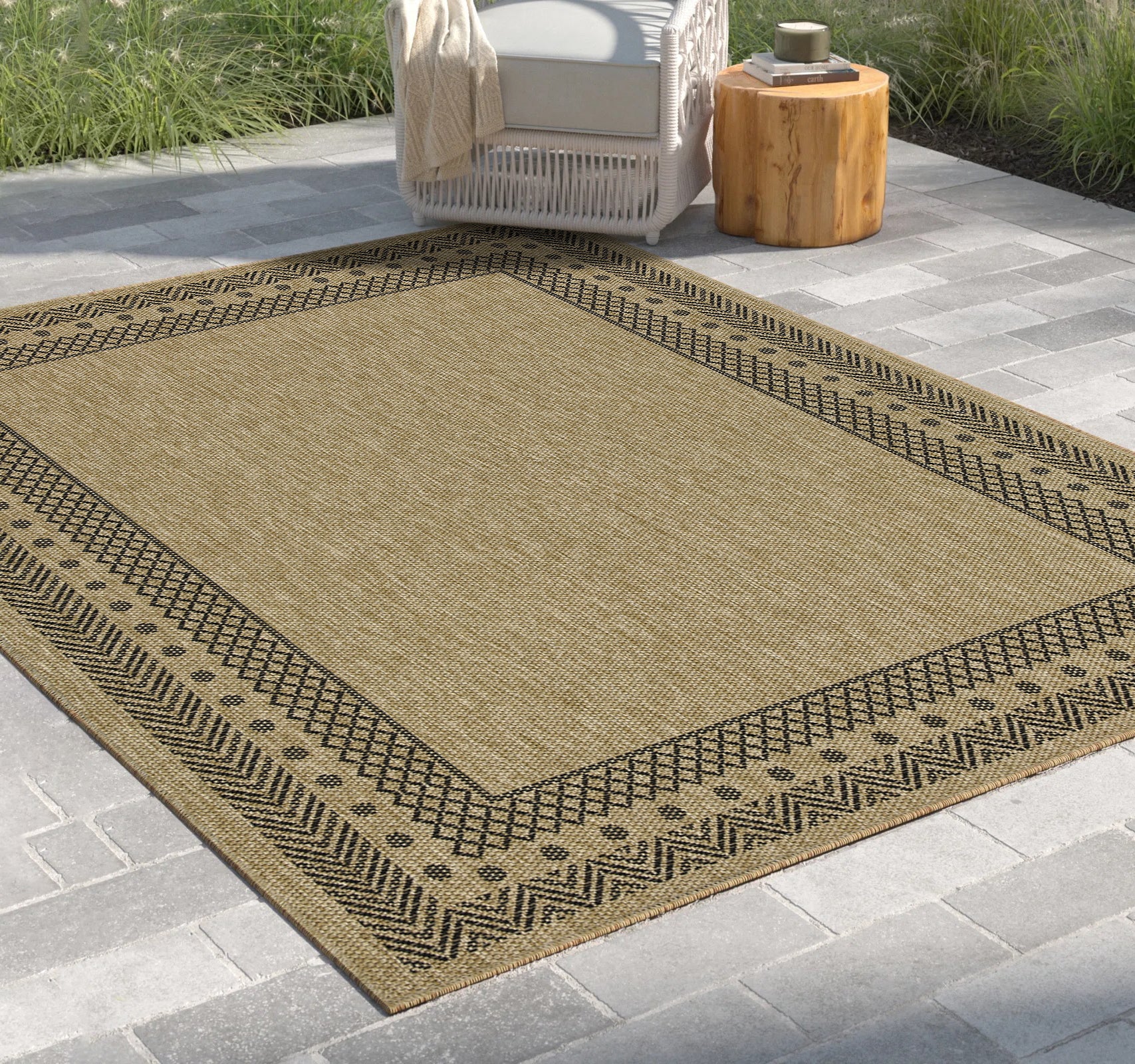 Earth Gc Ntl1006 Jute Black 2 Ft. 7 In. X 7 Ft. 3 In. Indoor Outdoor Area Rug Natural Black Polyester Polypropylene