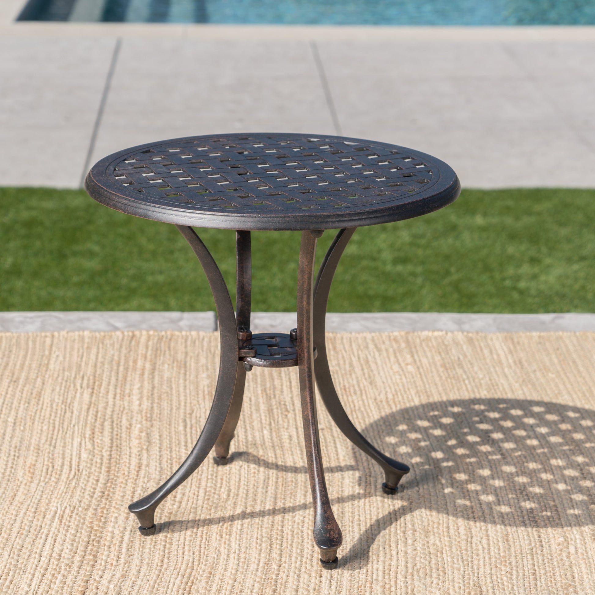 Outdoor 19" Cast Aluminum Side Table Bronze Aluminium