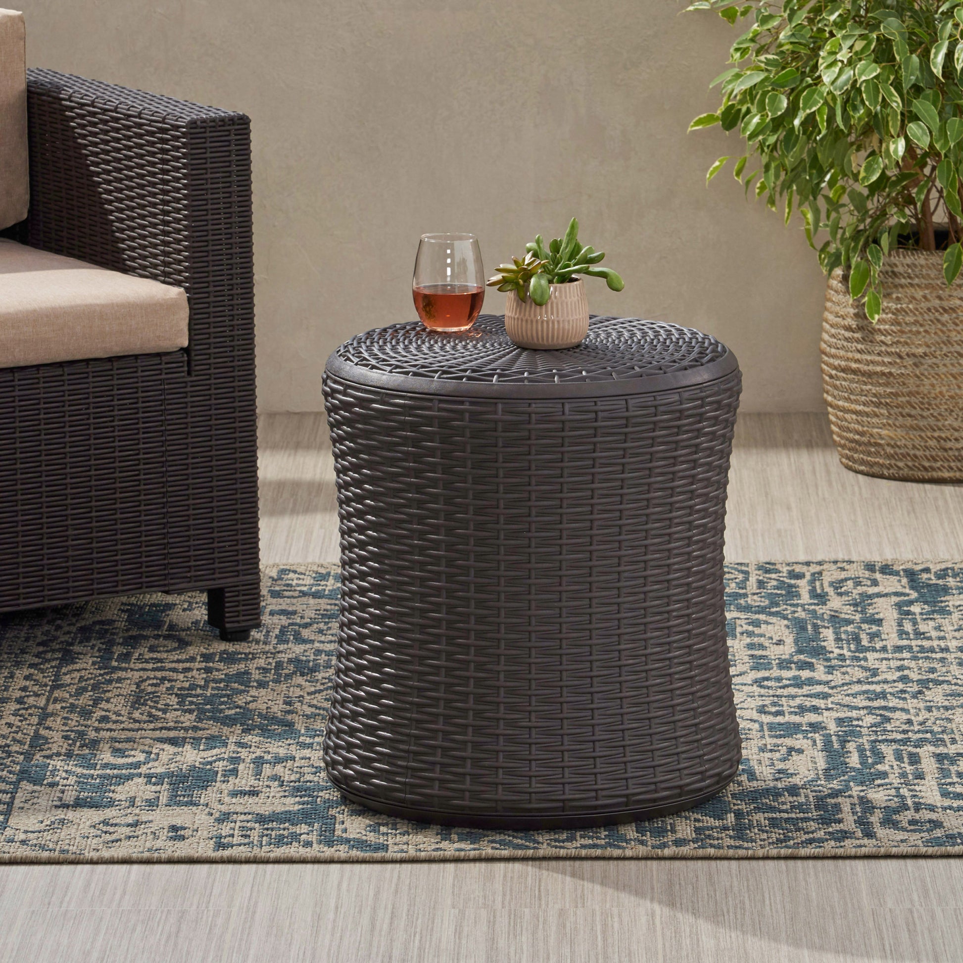 Olivo Patio Table Dark Brown Polypropylene