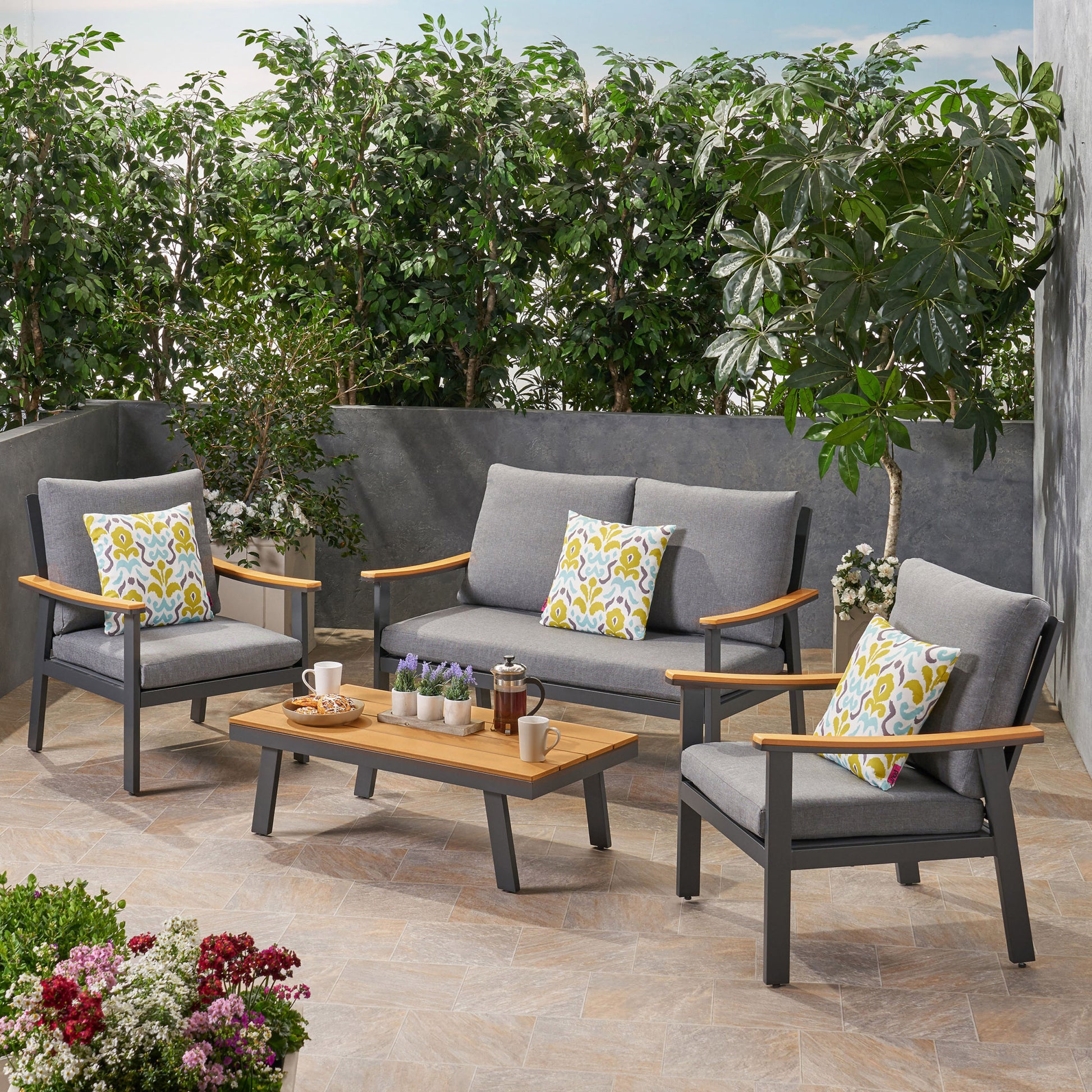 Sinclair 4Pc Chat Set Grey Metal Mesh Wood Fabric