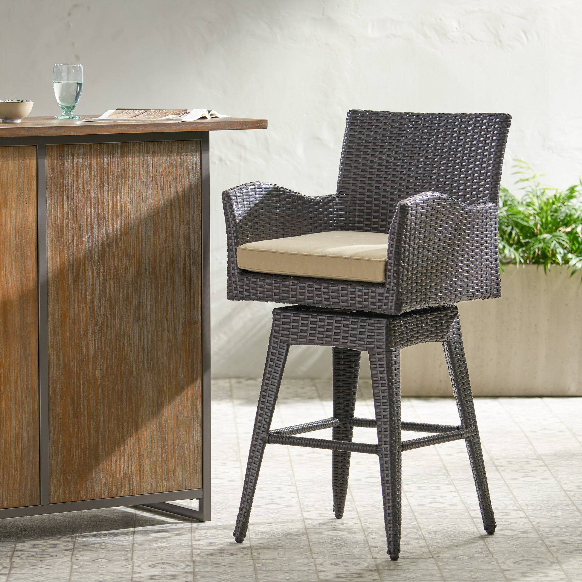Modern Outdoor Multi Brown Wicker Swivel Barstool With Tapered Legs, 1 Piece Yes Brown Multi Weather Resistant Frame Garden & Outdoor Pe Rattan Iron Waterproof Fabric